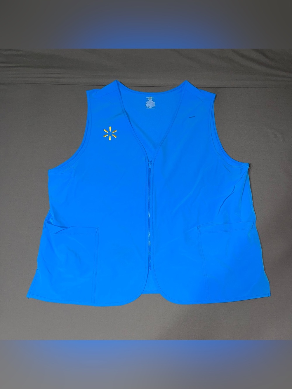 Walmart Employee Work Vest Women’s Size 2XL Proud Walmart Associate 2022